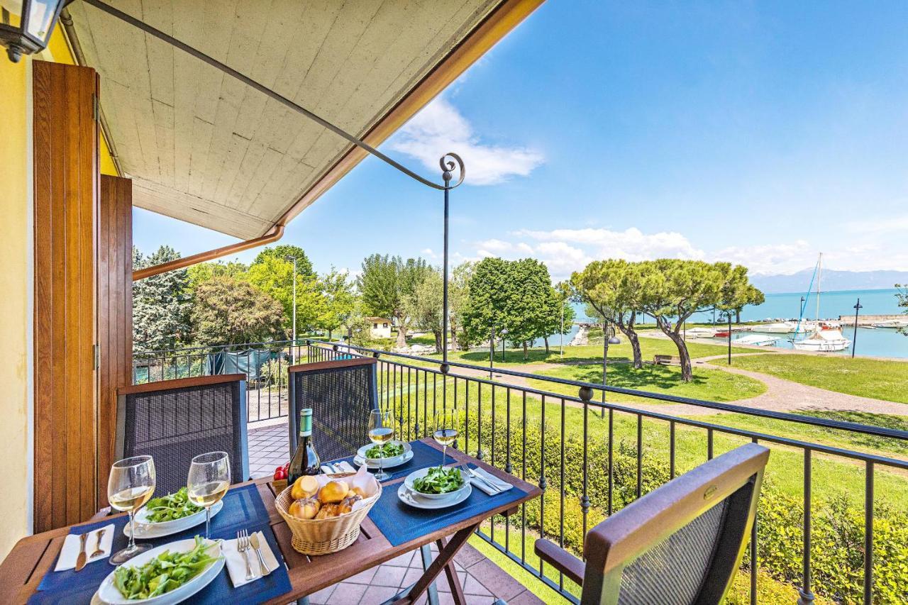 I Mosaici Apartments By Wonderful Italy Sirmione Buitenkant foto