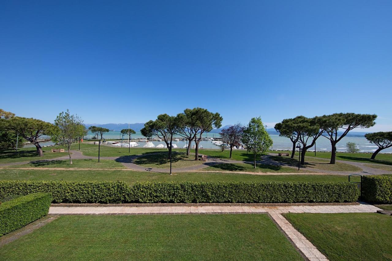 I Mosaici Apartments By Wonderful Italy Sirmione Buitenkant foto